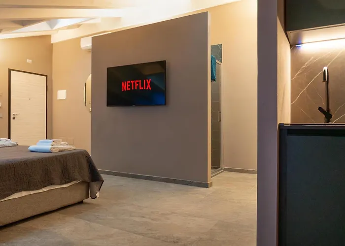 Eliseo 게스트하우스 3*